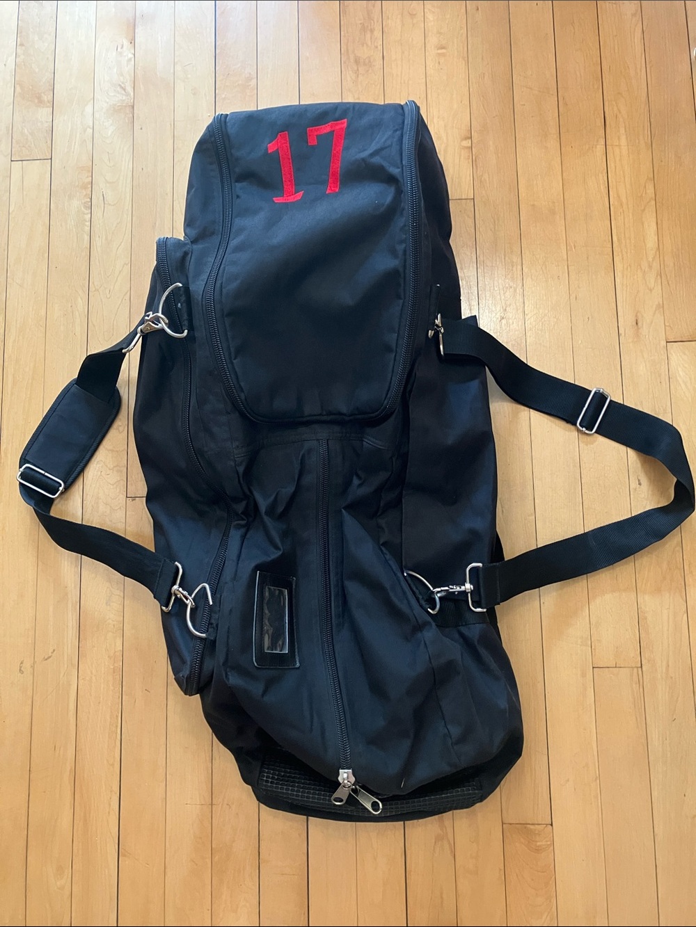 Softball Large Black Clip On Field Gear Duffle Bag 32 Inches Red 17